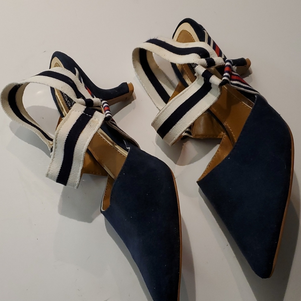Jaggar Active Navy Sling Back Pumps - Picture 4 of 6